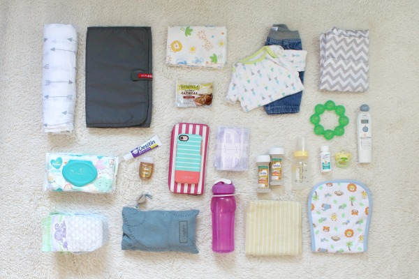 newborn baby bag essentials