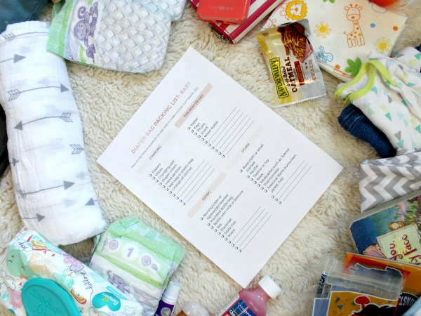 Download you free packing checklist and never forget a diaper bag essential again. This list is for babies (6+ months) and young toddlers.