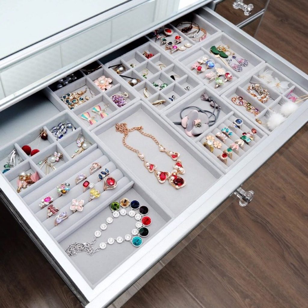 Jewelry Organizers: 21 storage ideas — The Organized Mom Life