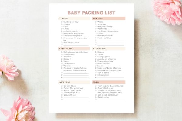 Packing for the beach with a baby/toddler [4 printable checklists ...